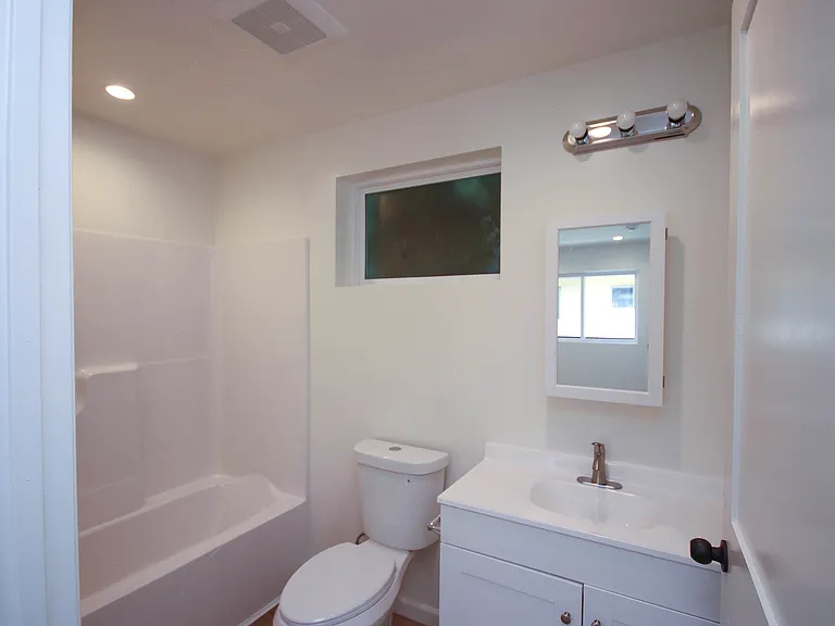 1170 Huntington Dr #C2 — Photo 18
