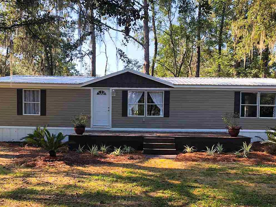 1st image of 123 Crystal Ln