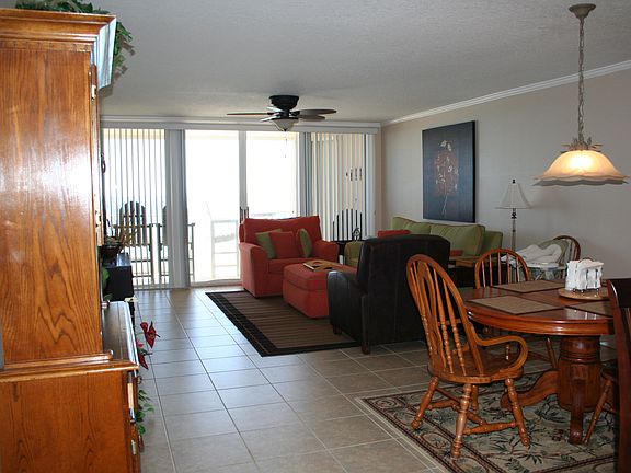 Living Dining