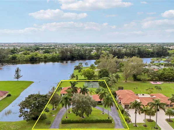 22721 Wilderness Way, Boca Raton, FL 33428