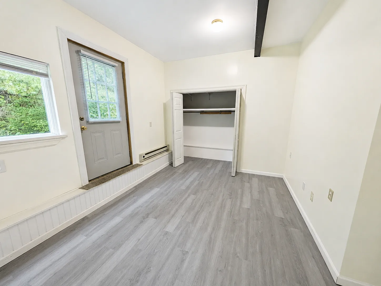2 bed, 1000 sqft, $1,785 — Photo 4