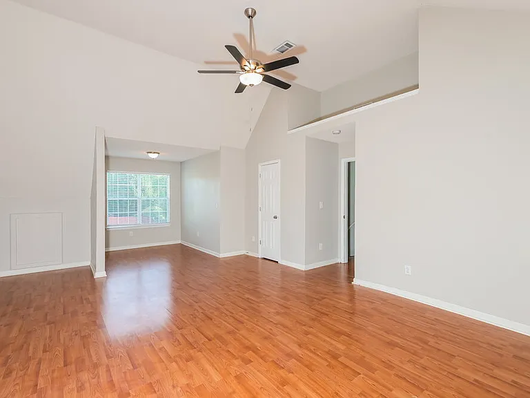 3370 Spring Mesa Dr — Photo 14