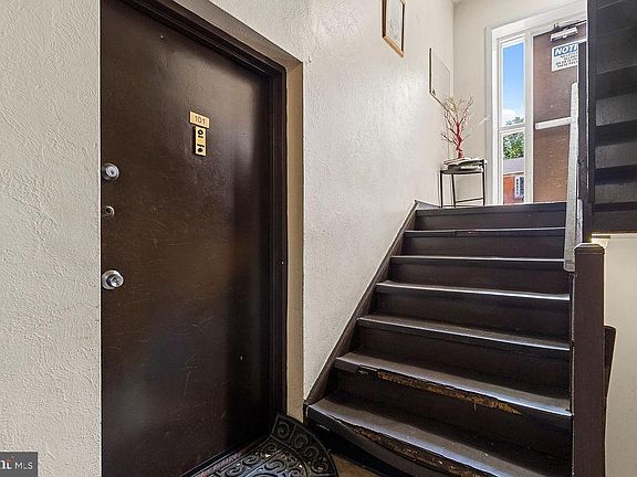 3rd image of 3803 Swann Rd APT 101