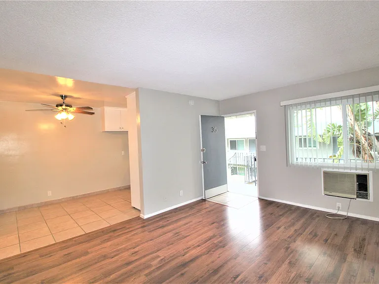 FOOTHILL VILLAGE — Photo 120