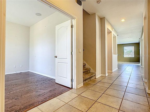 4th image of 4909 Cypress Hammock Dr