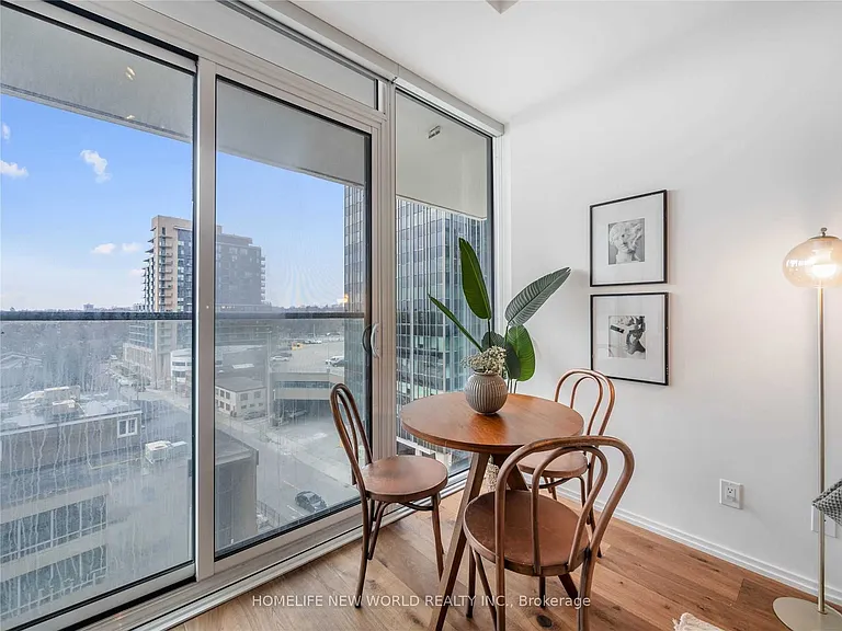8 Hillsdale Ave E #920 — Photo 10