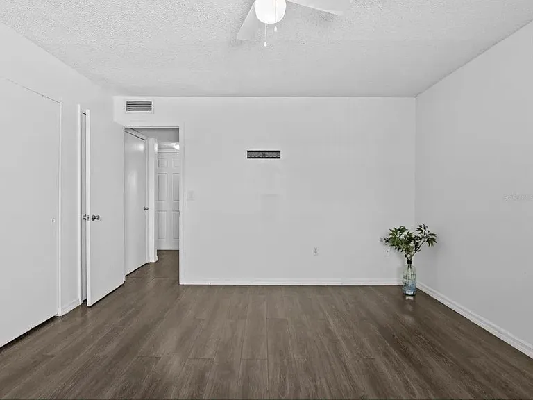 1000 Lake Of The Woods #F202 — Photo 3