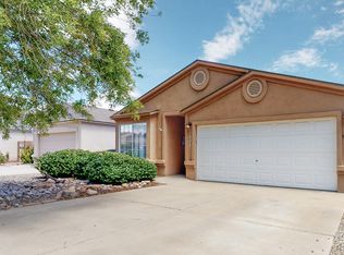 1024 Cassandra St SW, Albuquerque, NM 87121