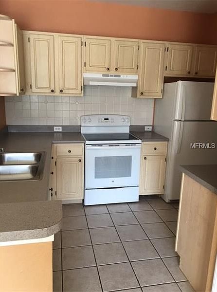 2nd image of 2651 Maitland Crossing Way #203