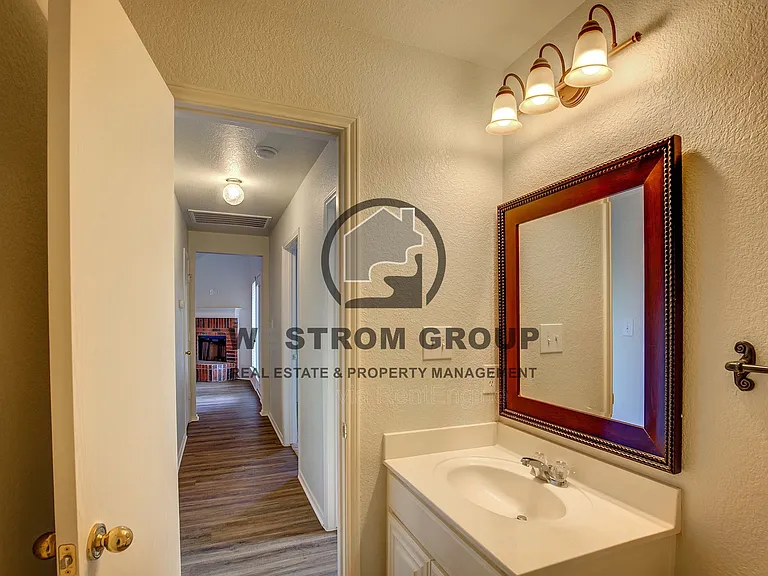 10904 Rising Mist Ct — Photo 28