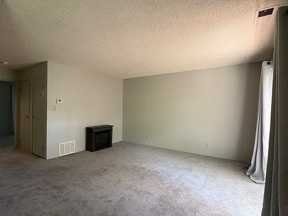 5th image of 400 S Saliman Rd APT M104