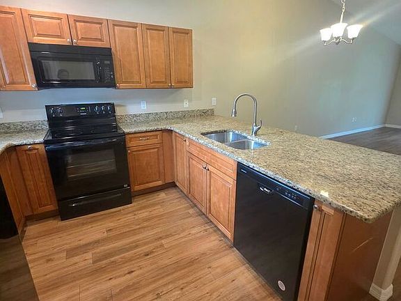 4th image of 9096 N Peachtree Way