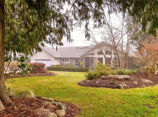 625 Yambury Rd, Qualicum Beach, BC V9K 1C5