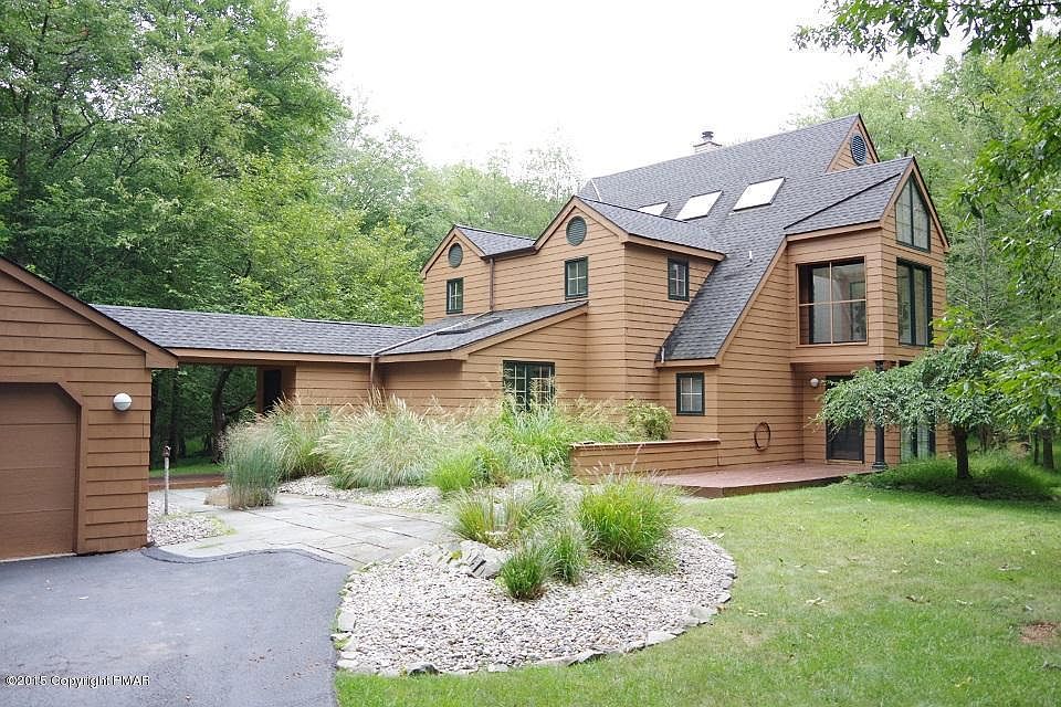 1st image of 137 Winchester Dr
