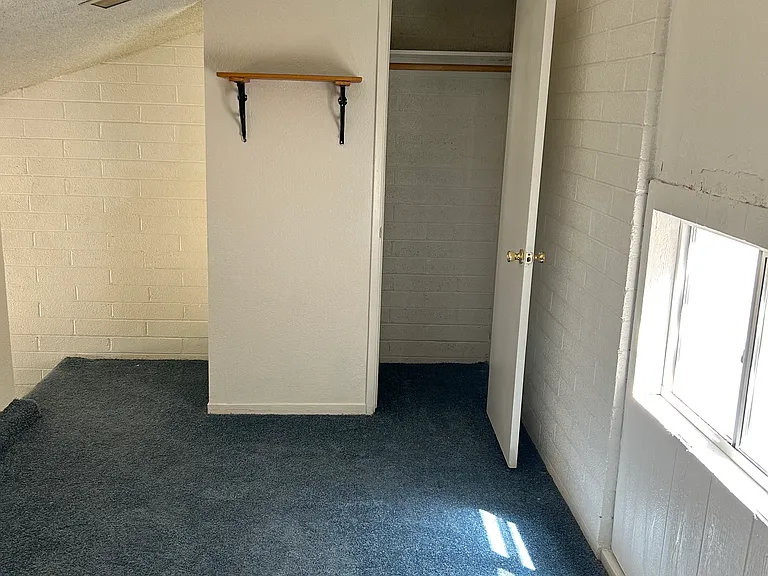380 Riverfront Dr #A — Photo 19