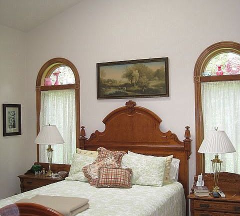 3rd image of 17218 Circle Dr