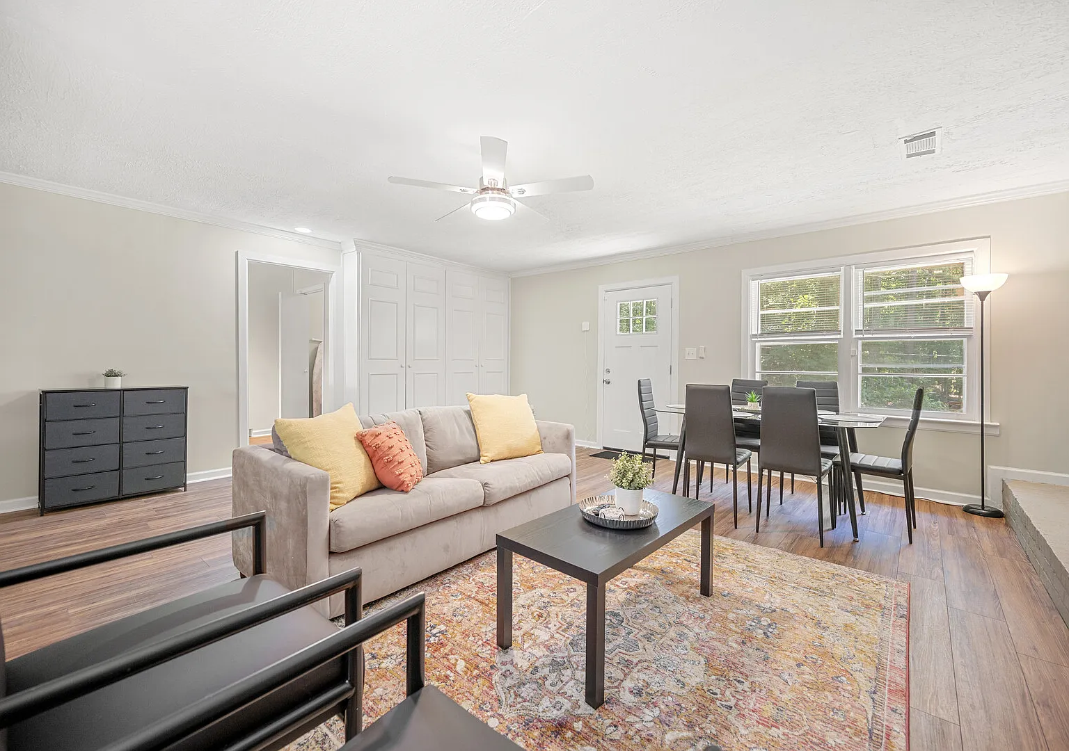 Quiet Retreat Close to Downtown Atlanta — Photo 3