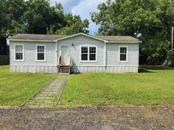 1564 Hickory St, Niceville, FL 32578