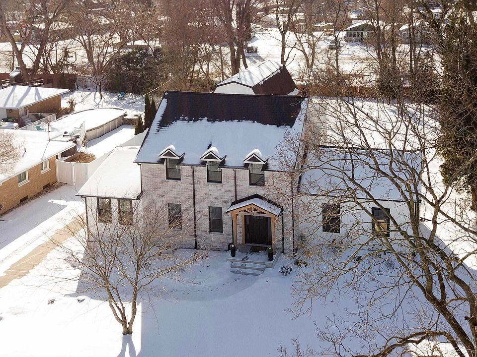 1st image of 79 Davis Dr