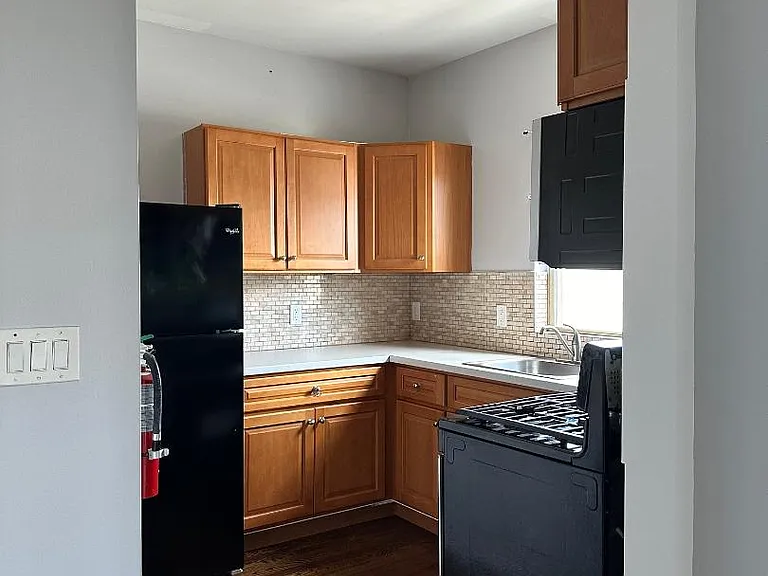 500 Fulton St #3 — Photo 2