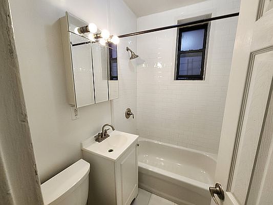 5th image of 75-20 113th St #1B