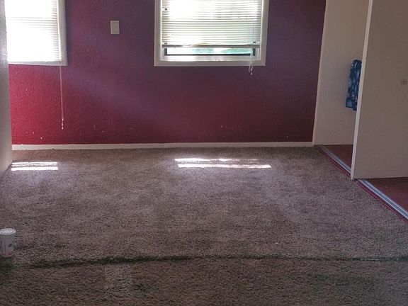 2nd image of 2125 E 82nd St