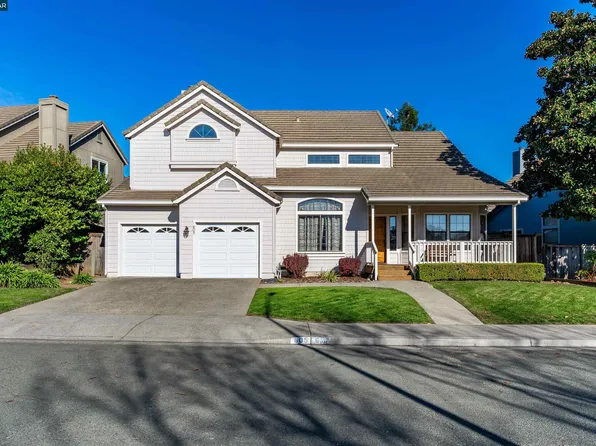 605 Barcelona Dr, Sonoma, CA 95476