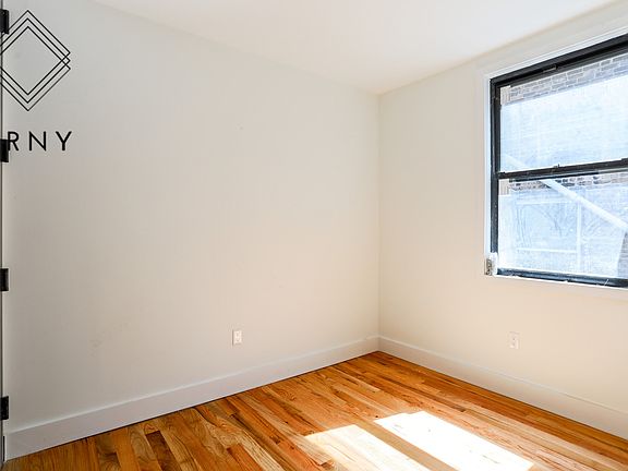 5th image of 1603 Lincoln Pl #3L