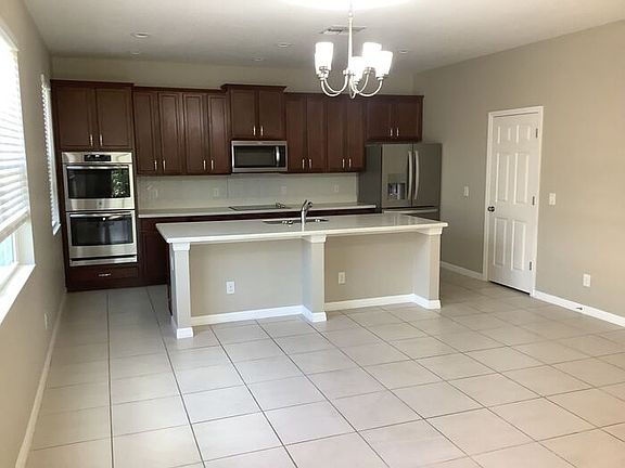 3rd image of 4613 Marcos Cir