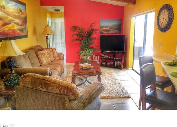 4th image of 1432 SW 52nd Ter