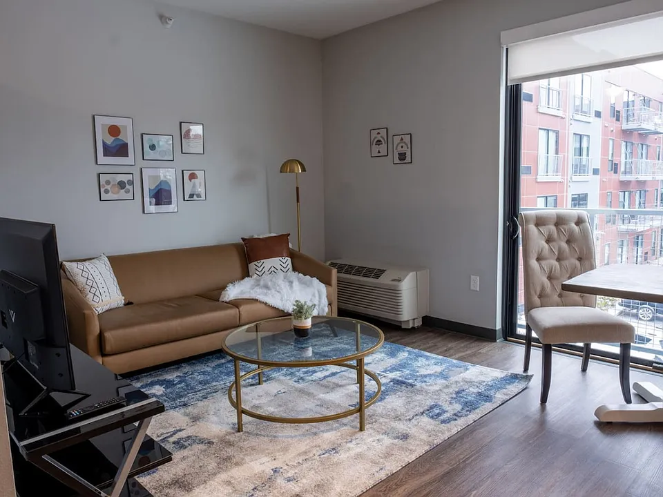 2304 Ingersoll Ave #3-ID1534892P