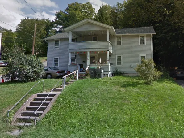 724 Church St, Hawley, PA 18428