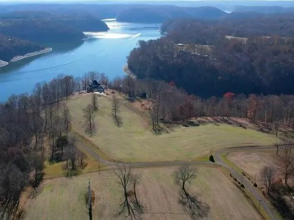 207 Cherry Loop, Jamestown, KY 42629