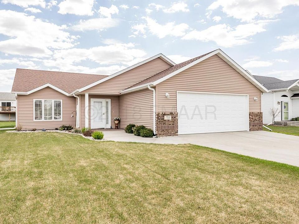 1st image of 773 16th Avenue Ct W