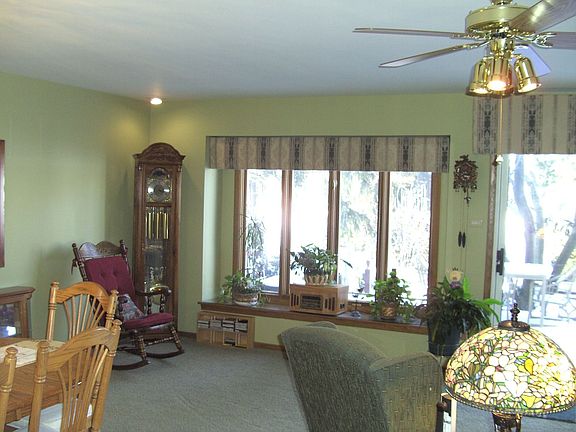 4th image of 8242 Stonehenge Dr