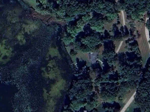 142 Yule Rd, Leonard, MI 48367