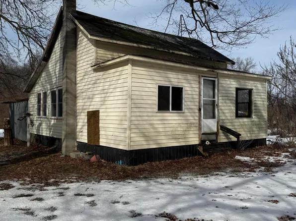 36634 County Road 669, Decatur, MI 49045