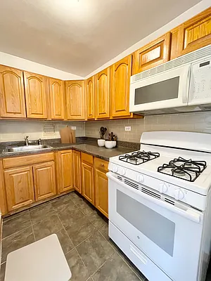 Rented by Compass | media 4