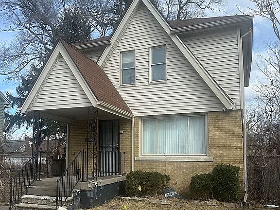 2nd image of 16502 Lilac St