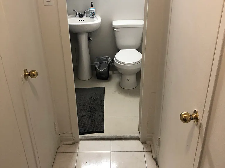 650 Parliament St #911 — Photo 6