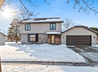 2601 N Helen St, Appleton, WI 54911