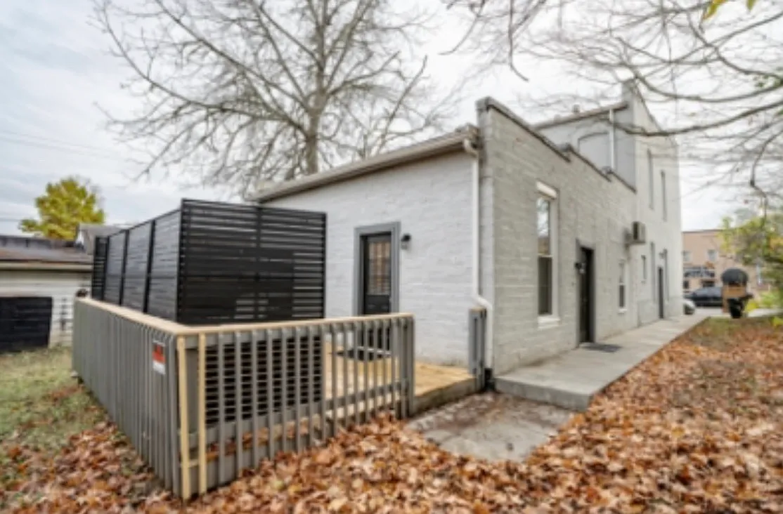 Building Photo - 306 Main St #B