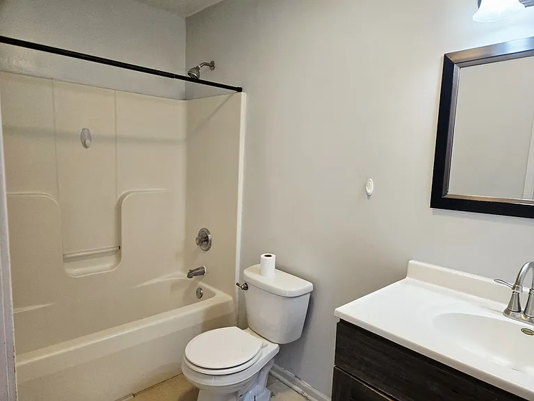 209 Trask St — Photo 7