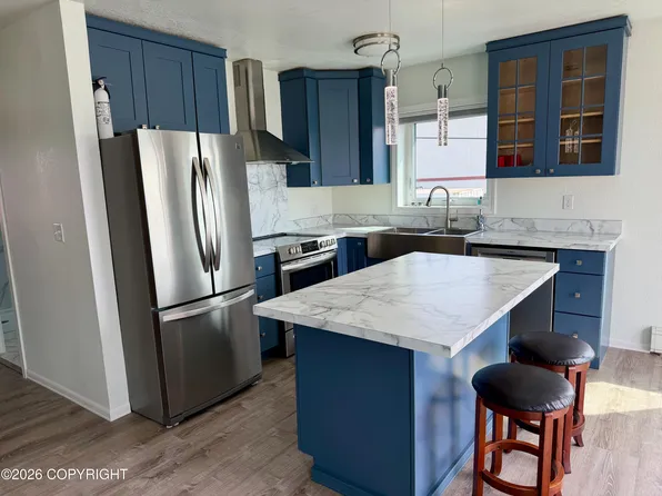 204 Belmont St, Nome, AK 99762