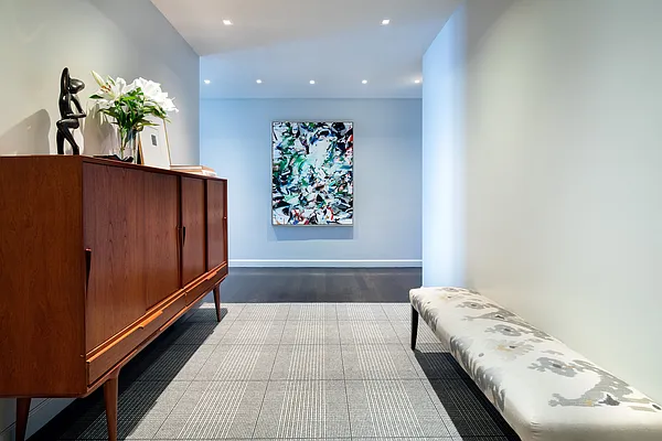 Rented by Compass | media 14