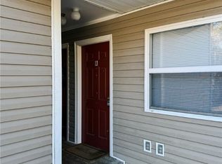 2740 George Owen Rd APT B, Fayetteville, NC 28306