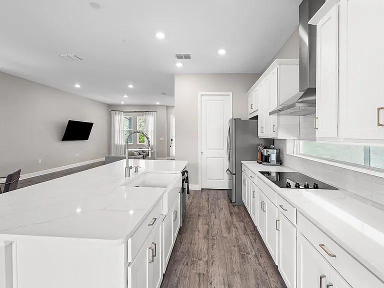 10129 Pearson Ave — Photo 6