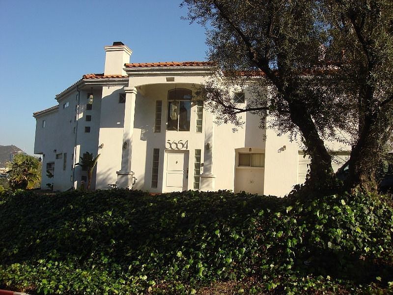 3654 Wrightwood Dr, Studio City, CA 91604 | Zillow