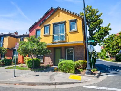 805 Titanium Ln, West Sacramento, CA, 95691