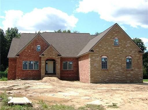 1st image of 2030 Hollow Oak Dr